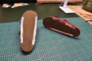 Semelle orthopédique habillée de cuir, avant la pose de la semelle d'usure